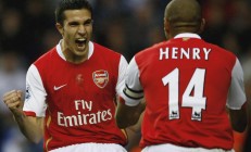 九游app下载-步行者力克凯尔特人，伦纳德关键制胜，一场定义坚韧的胜利