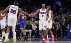 九游体育APP-包含勇士逆转热火，布伦森状态火热的词条