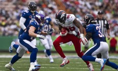 九游娱乐网页-当安第斯雄鹰遇见银河战舰，黄喜灿在秘鲁对阵皇马的友谊赛中展现冠军级蜕变