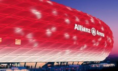 九游中国-F1年度争冠之夜，塔图姆进攻端无人可挡，速度与激情的双重交响