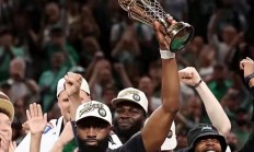 九游中国-凯尔特人B队险胜美国男篮，乔治送出助攻