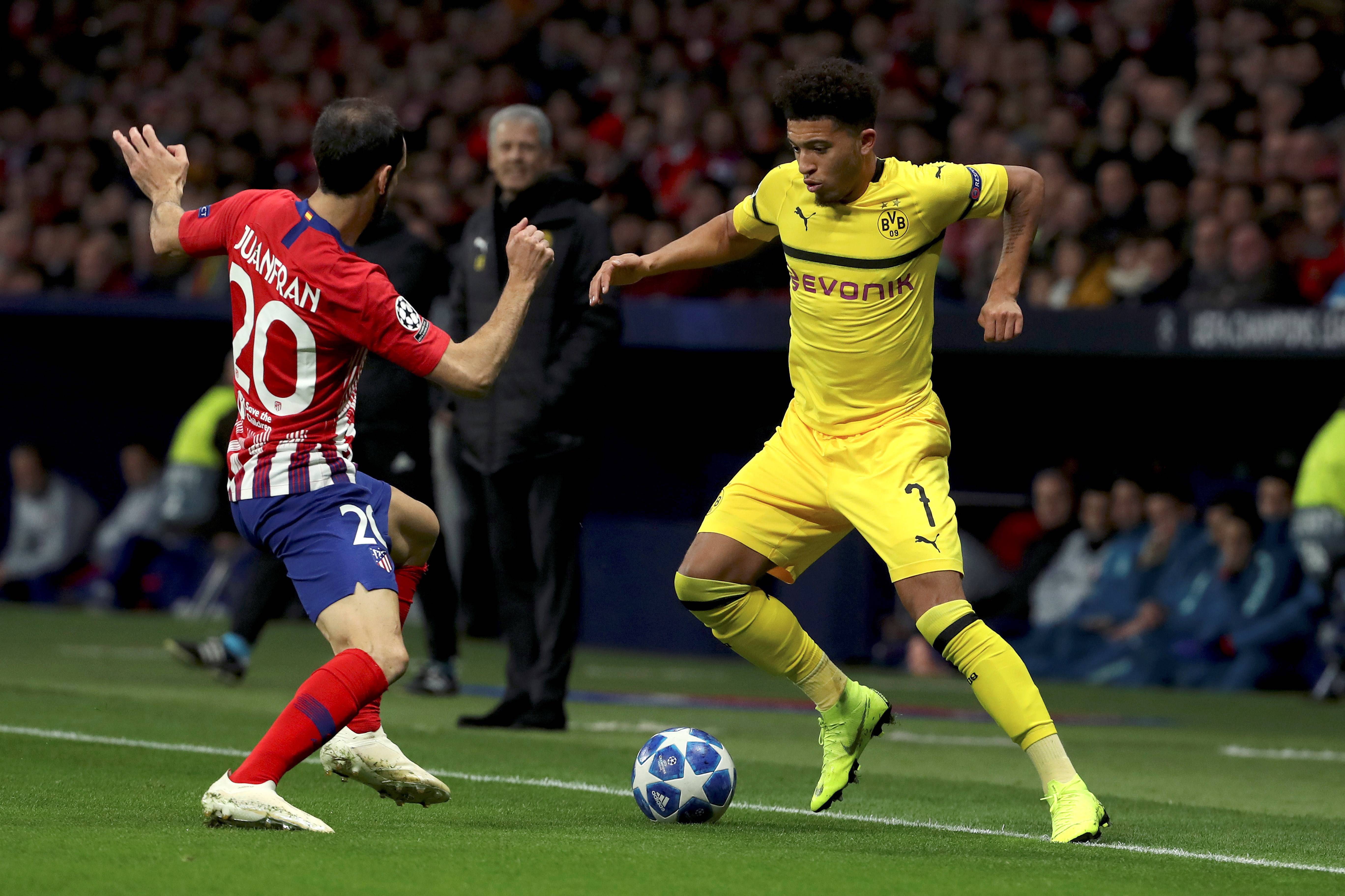 欧冠决赛中一支球队发挥出色