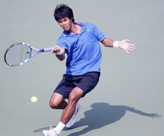 印度代表队在网球比赛中实现意外胜利