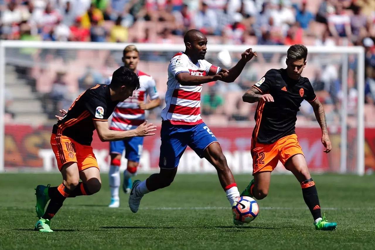 关于埃瓦尔主场一球小胜格拉纳达的信息