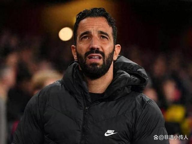 英超大佬主帅再现新争议,球迷热议情绪点火的简单介绍 英超大佬主帅再现新争议,球迷热议情绪点火的简单介绍
