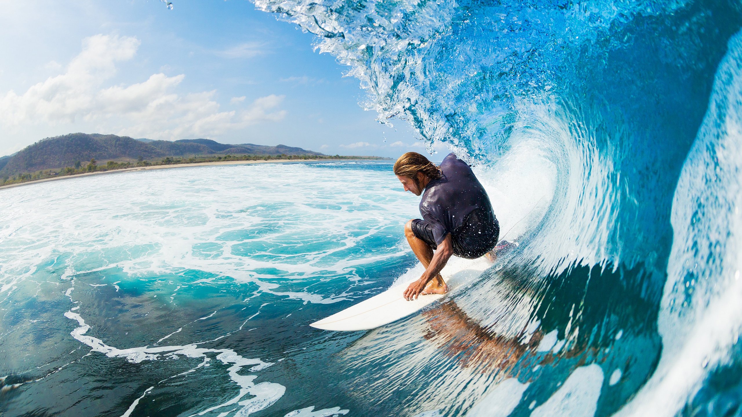 从墨西哥城到迈阿密，格纳布里跨越洲际的接管启示录